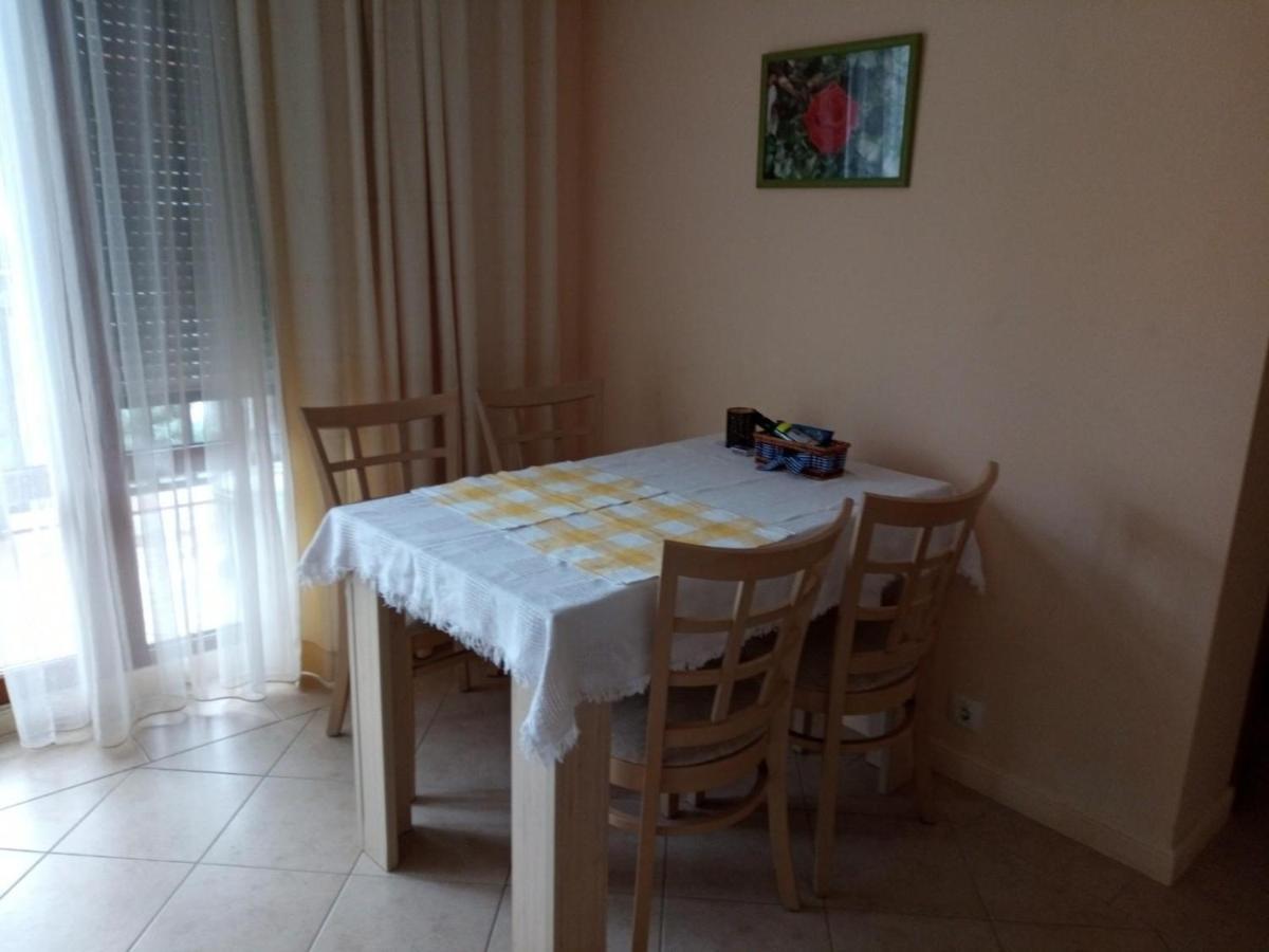 Private Holiday Flat By Seaside - Santa Marina- Созополь Экстерьер фото